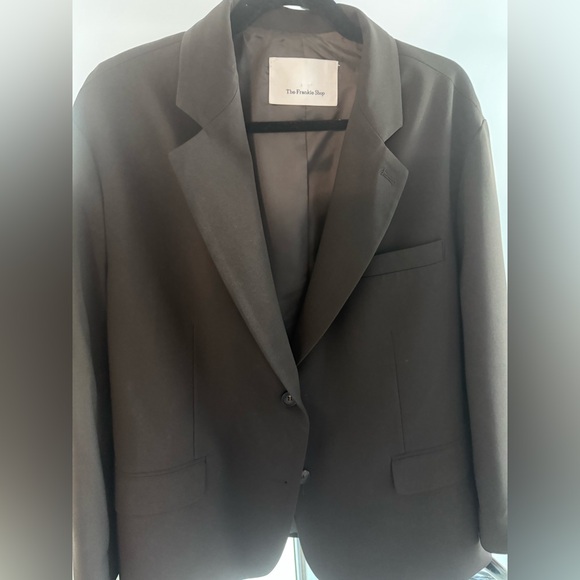 The Frankie Shop Bea Brown blazer - Picture 3 of 7